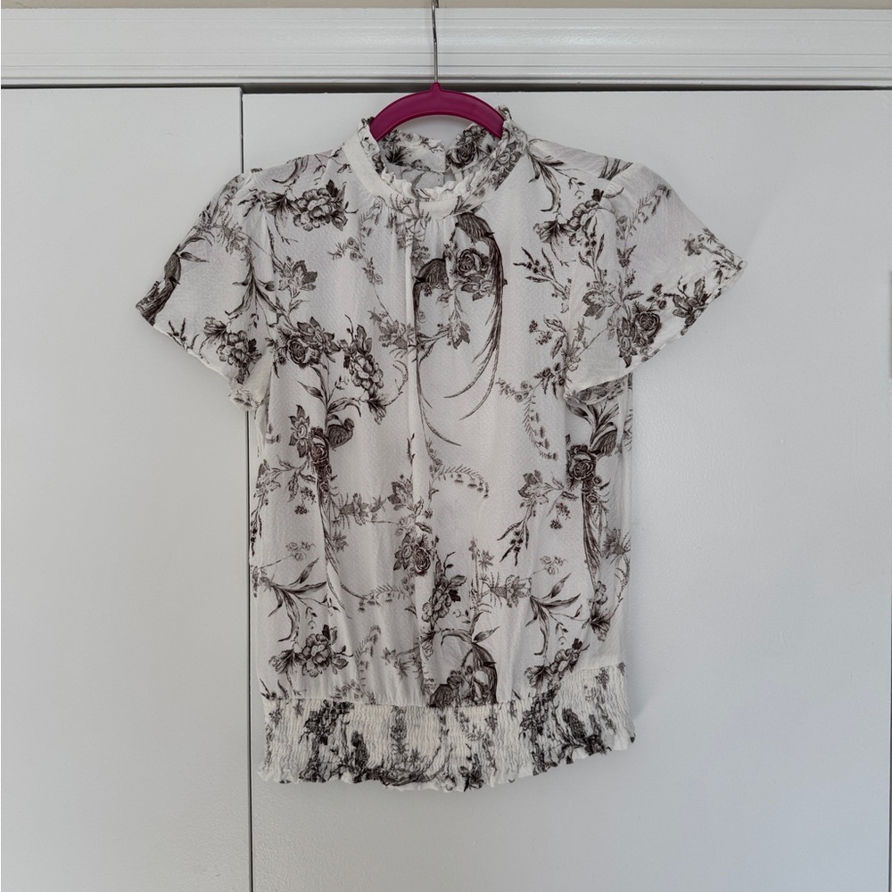 Rose & Olive: Floral Print Women's Top - White and Brown Sz M